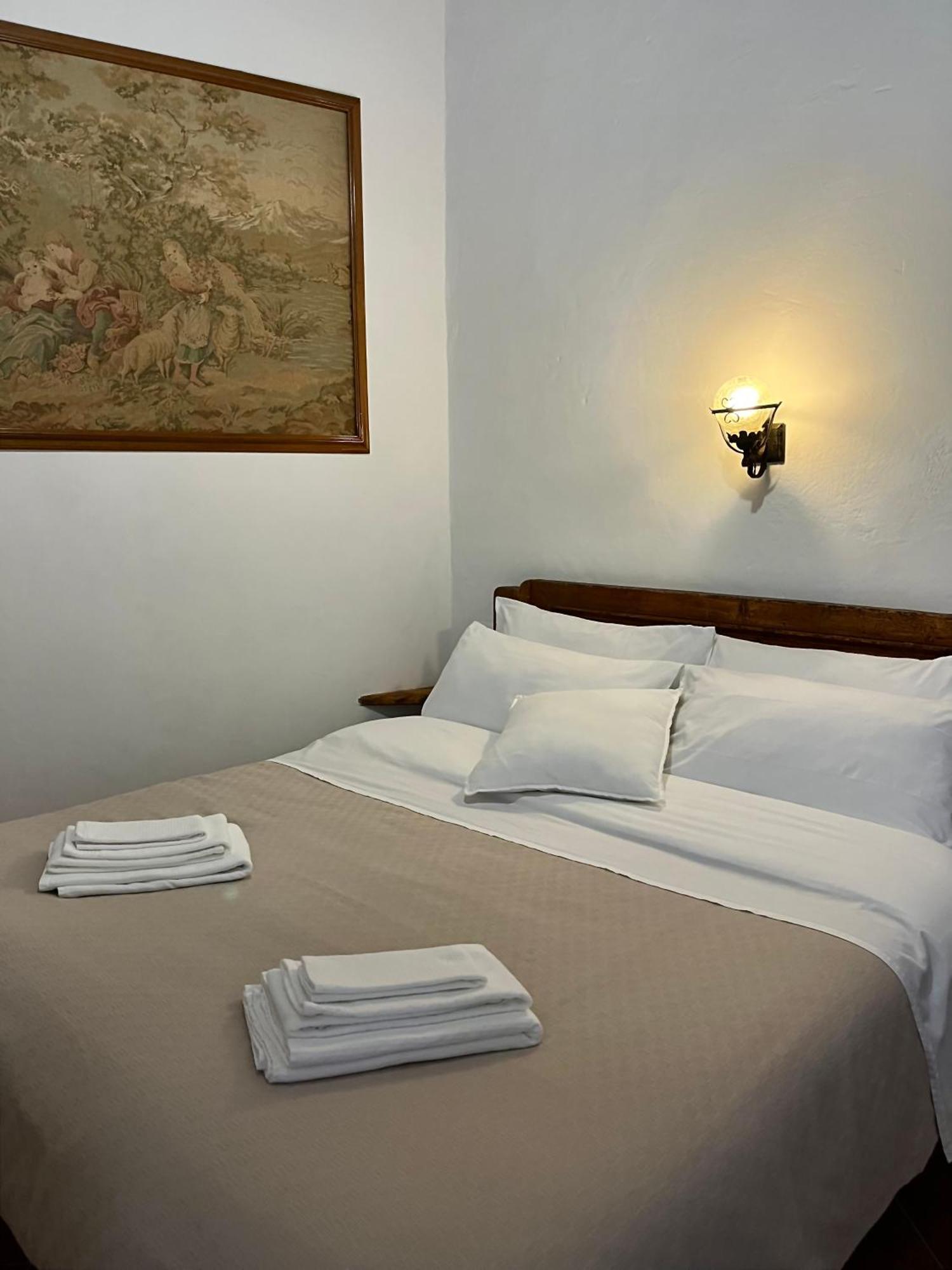 Ferienwohnung Il Girasole Storico Pitigliano Exterior foto
