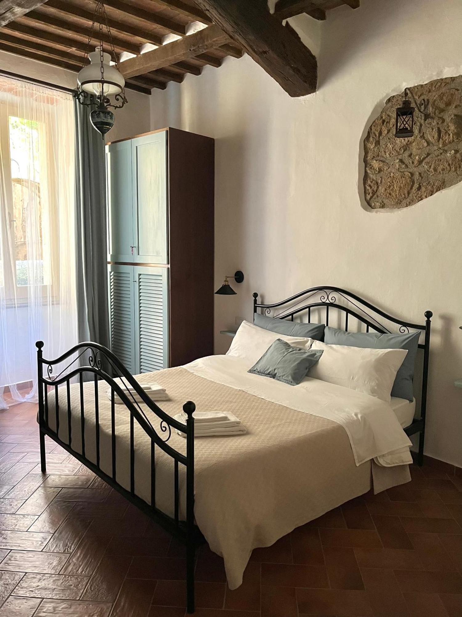 Ferienwohnung Il Girasole Storico Pitigliano Exterior foto